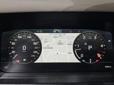 LAND ROVER DEFENDER - 8