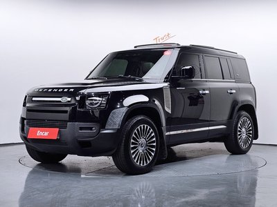 LAND ROVER DEFENDER - 1