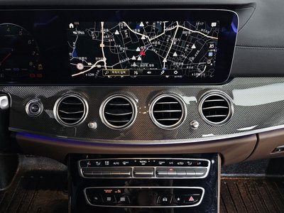 2021 Mercedes-BENZ E-CLASS — миниатюра 18