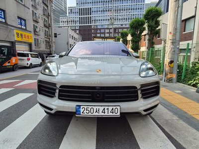 PORSCHE CAYENNE - 2