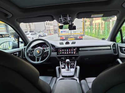 PORSCHE CAYENNE - 6