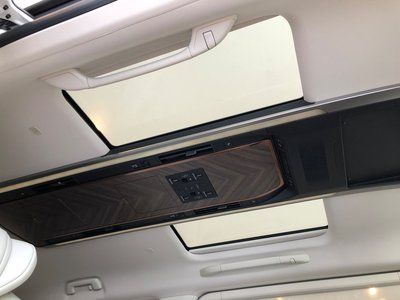 صورة مصغرة 15 لـ 2025 Lexus LM