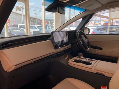 صورة مصغرة 53 لـ 2025 Lexus LM
