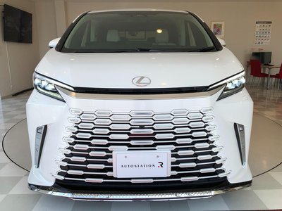 صورة مصغرة 68 لـ 2025 Lexus LM