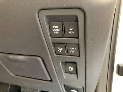 صورة مصغرة 25 لـ 2025 Lexus LM