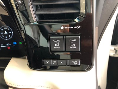 صورة مصغرة 24 لـ 2025 Lexus LM