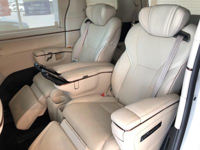 صورة مصغرة 57 لـ 2025 Lexus LM