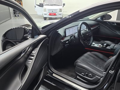 2025 Genesis G80 (RG3) 照片 10