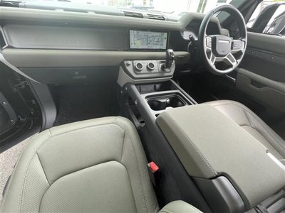 LAND ROVER DEFENDER 2022 thumbnail 29