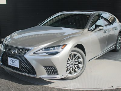 صورة 1 لـ 2023 Lexus LS