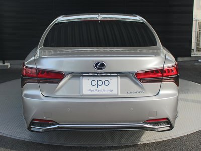 صورة 5 لـ 2023 Lexus LS