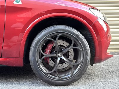 2019 ALFA Romeo STELVIO 照片 10