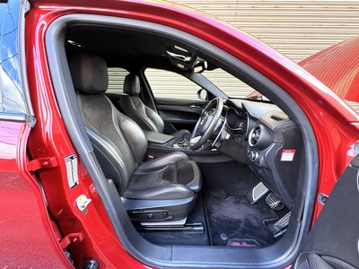 صورة مصغرة 18 لـ 2019 ALFA Romeo STELVIO