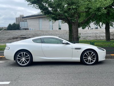 صورة مصغرة 13 لـ 2012 Aston Martin DB9