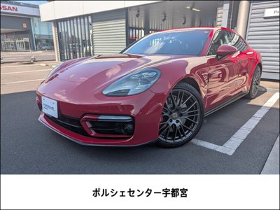 PORSCHE PANAMERA - 1