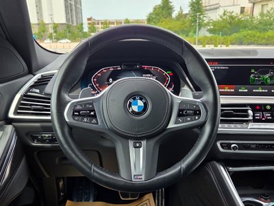2022 BMW X6 thumbnail 17