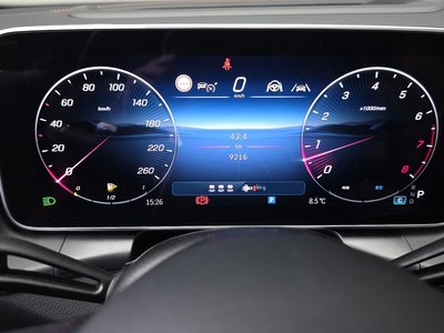 MERCEDES-BENZ GLC - 8