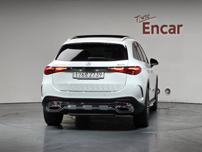 MERCEDES-BENZ GLC - 4