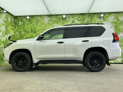 TOYOTA LAND CRUISER PRADO - 2