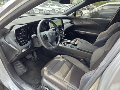 LEXUS RX - 7