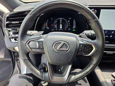 LEXUS RX - 8