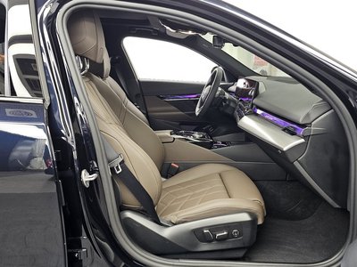 2025 BMW 5 SERIES 缩略图 11