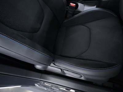 TOYOTA GR YARIS - 8