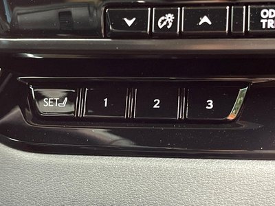 صورة مصغرة 25 لـ 2024 Lexus RX