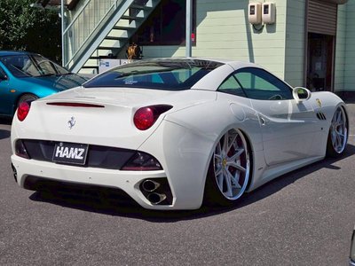 2012 FERRARI CALIFORNIA 30 — миниатюра 22