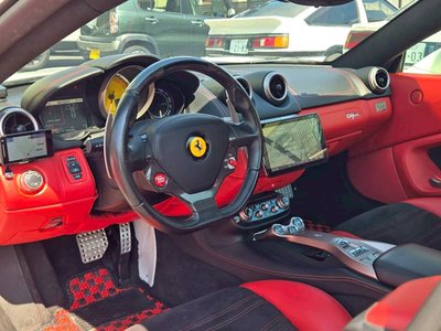 2012 FERRARI CALIFORNIA 30 — миниатюра 37