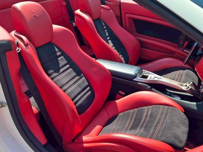 2012 FERRARI CALIFORNIA 30 — миниатюра 11