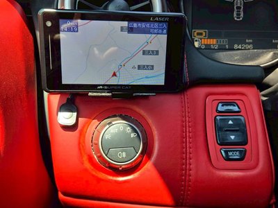 2012 FERRARI CALIFORNIA 30 — миниатюра 14