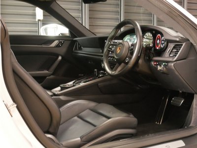 صورة 10 لـ 2019 Porsche 911