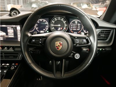 صورة مصغرة 16 لـ 2019 Porsche 911