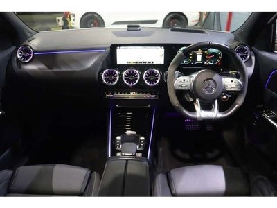 MERCEDES-BENZ GLA - 2