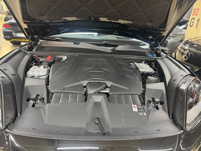 PORSCHE CAYENNE - 7