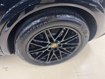 PORSCHE CAYENNE - 6