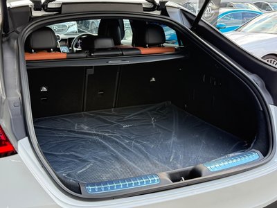 2024 Mercedes-BENZ GLC — миниатюра 16