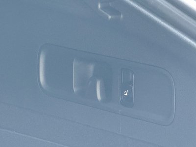 2024 Mercedes-BENZ GLC — миниатюра 20