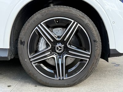 2024 Mercedes-BENZ GLC — миниатюра 12
