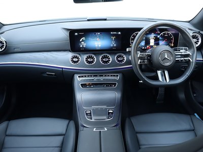 MERCEDES-BENZ E-CLASS - 4