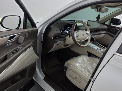 2021 Genesis GV80 — миниатюра 13
