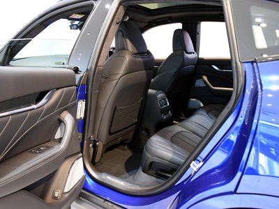 2022 Maserati LEVANTE — миниатюра 40