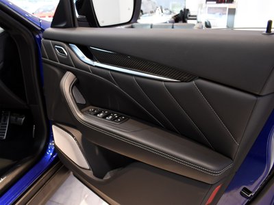2022 Maserati LEVANTE — миниатюра 18