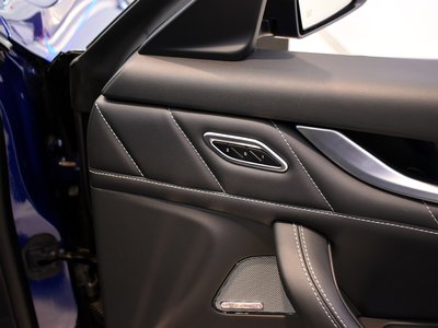 2022 Maserati LEVANTE — миниатюра 19