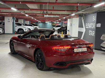 MASERATI GRANCABRIO - 2