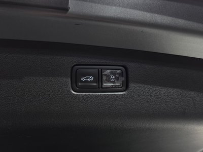 صورة مصغرة 25 لـ 2022 Genesis ELECTRIFIED GV70