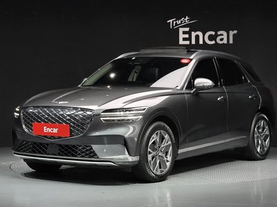 2022 Genesis ELECTRIFIED GV70 photo 1