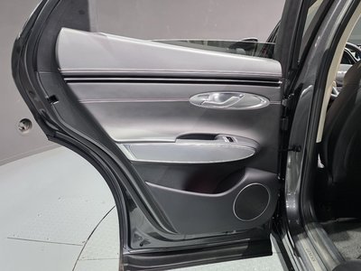 صورة مصغرة 15 لـ 2022 Genesis ELECTRIFIED GV70