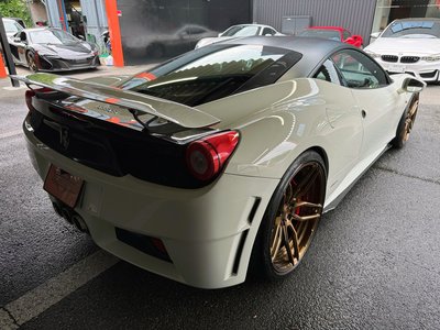 صورة مصغرة 11 لـ 2010 FERRARI 458 ITALIA